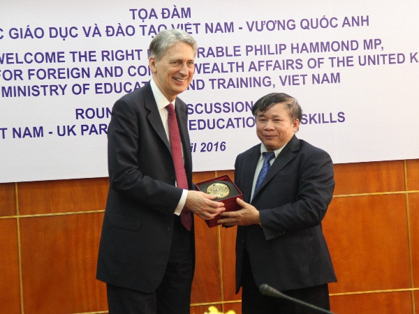 Việt Nam đề xuất Vương quốc Anh hỗ trợ 5 nội dung về giáo dục ảnh 1
