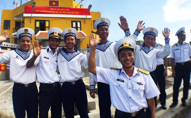 Triển lãm trực tuyến 'Trường Sa xanh': Vươn mầm từ những hy sinh ảnh 4