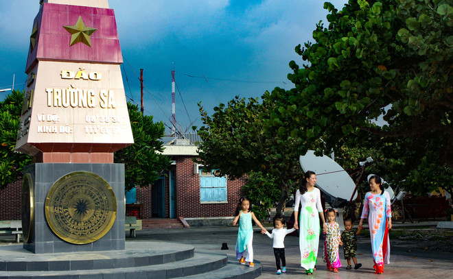 Triển lãm trực tuyến 'Trường Sa xanh': Vươn mầm từ những hy sinh ảnh 12