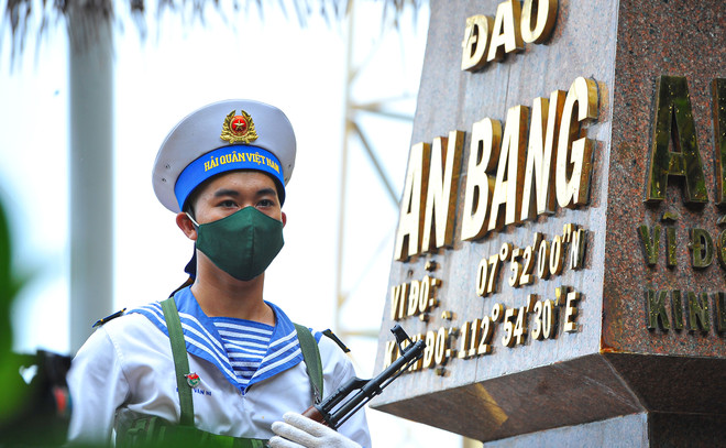 Triển lãm trực tuyến 'Trường Sa xanh': Vươn mầm từ những hy sinh ảnh 6