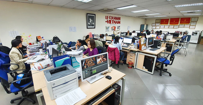 Le Courrier du Vietnam nhận Bằng khen Chính phủ dịp 30 năm thành lập ảnh 5
