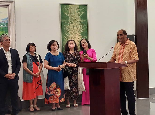 Nghệ sỹ Việt Nam-Singapore 'đối thoại' thông qua tác phẩm nghệ thuật ảnh 2