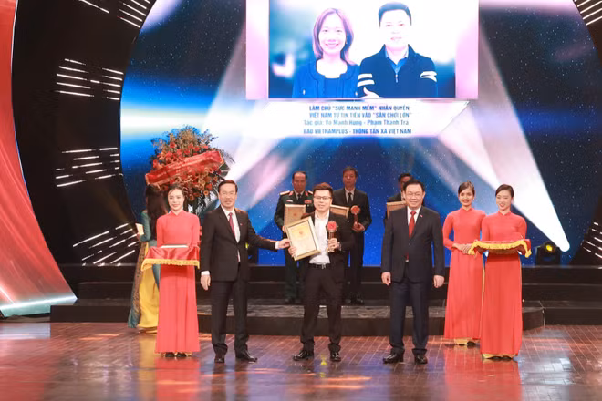 Báo Điện tử VietnamPlus: Hành trình Giải thưởng Báo chí trong 15 năm ảnh 4