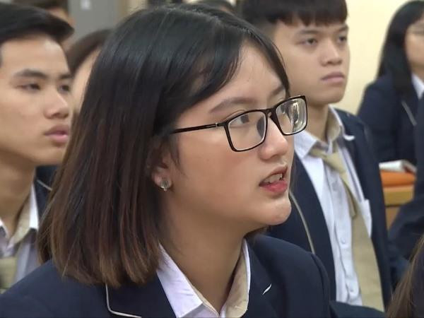 Thí sinh Hà Nội sẽ thi vào lớp 10 với bốn môn Lịch sử, Ngoại ngữ, Toán và Ngữ văn. (Ảnh: PV/Vietnam+) Đề thi minh họa vào lớp 10 môn Lịch sử của Sở Giáo dục Hà Nội ảnh 1