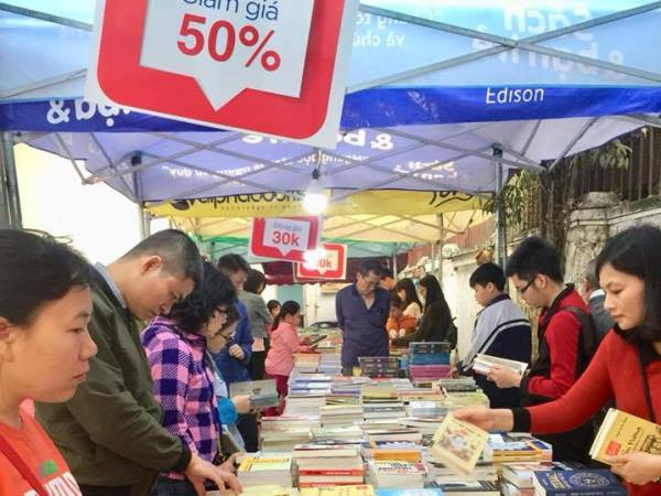 Hội sách mùa Xuân giới thiệu tới độc giả 300.000 cuốn sách ảnh 1