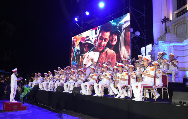 Xúc động chương trình nghệ thuật tưởng nhớ cố nhạc sỹ Văn Cao ảnh 3