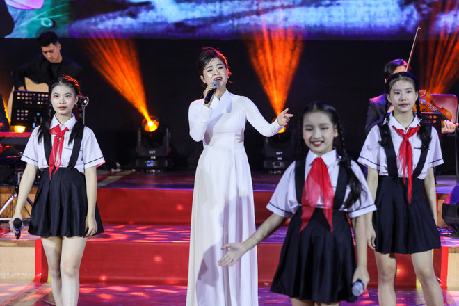 'Người nghệ sỹ phải góp lửa sáng tạo, thổi bùng ngọn đuốc nhân văn' ảnh 1