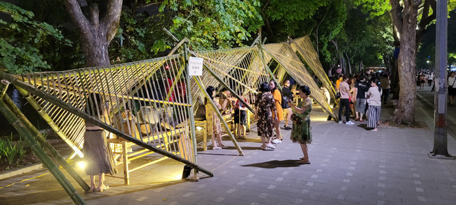 Điểm nhấn không gian tre trúc tại Lễ hội Thiết kế sáng tạo Hà Nội 2022 ảnh 1