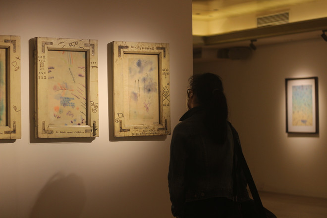 Hoài niệm quá khứ qua triển lãm của những 'bức tranh-video' ảnh 5