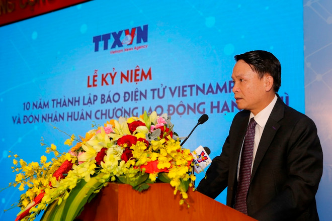 VietnamPlus đón Huân chương Lao động hạng Nhì, ra mắt sản phẩm chatbot ảnh 5 VietnamPlus đón Huân chương Lao động hạng Nhì, ra mắt sản phẩm chatbot ảnh 5