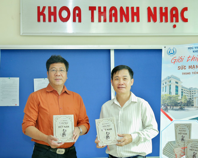 NSND Trần Hiếu: Một đời giữ gìn vẻ đẹp tiếng Việt trong thanh nhạc ảnh 2