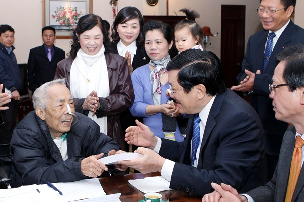 Vĩnh biệt tác giả kịch bản sân khấu “Ni cô Đàm Vân” ảnh 1