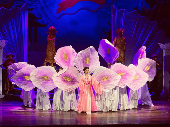 Liên hoan Sân khấu Thủ đô: Đề tài lịch sử, chiến tranh thắng 'Vàng' ảnh 1