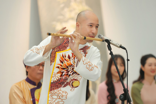 Giao lưu nhạc cụ truyền thống Việt Nam-Nhật Bản vì trẻ em vùng cao ảnh 2