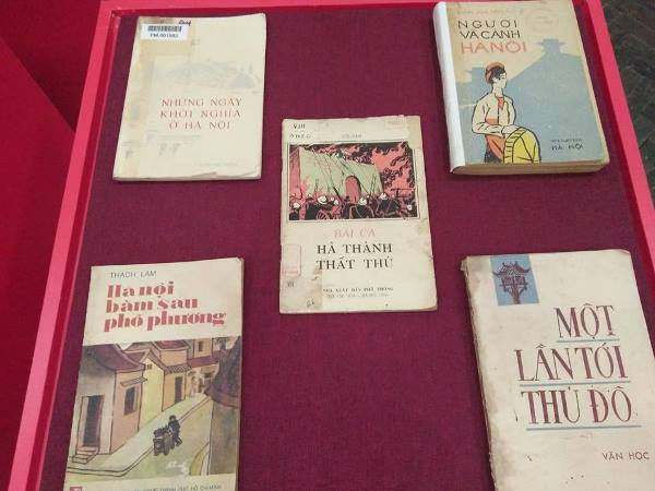 Không gian sách kể chuyện Hà Nội trong 60 ngày đêm khói lửa ảnh 2