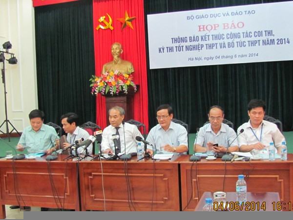 "Chất vấn" Bộ Giáo dục và Đào tạo xung quanh kỳ thi tốt nghiệp ảnh 1