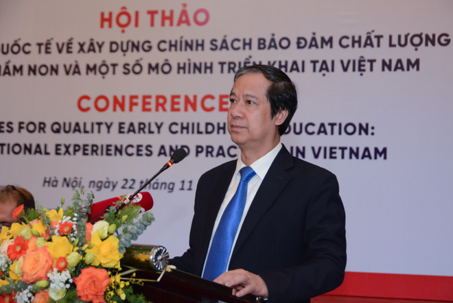 Bộ trưởng Bộ Giáo dục và Đào tạo Nguyễn Kim Sơn chia sẻ tại hội thảo. (Ảnh: PV) Xây dựng chương trình giáo dục mầm non: Bài học kinh nghiệm từ quốc tế ảnh 3