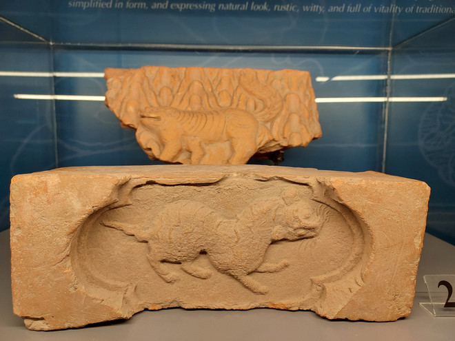 Khám phá hình tượng hổ trong cổ vật Việt Nam: Oai phong và gần gũi ảnh 7