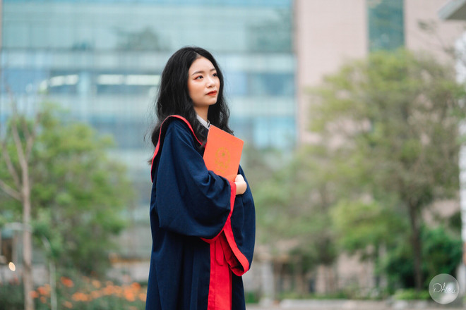 Thủ khoa kỳ thi tốt nghiệp THPT trúng tuyển Đại học Ngoại thương ảnh 1