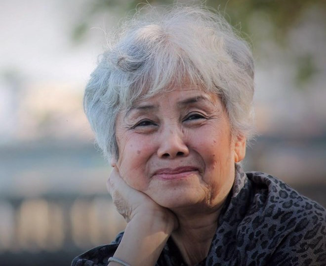 “Hình như mùa đã lỡ”: Đọc để yêu cả những bất trắc của cuộc đời ảnh 2