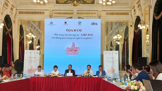 Xử lý nghệ sỹ ứng xử 'lệch chuẩn': Không chỉ có biện pháp 'phong sát' ảnh 2