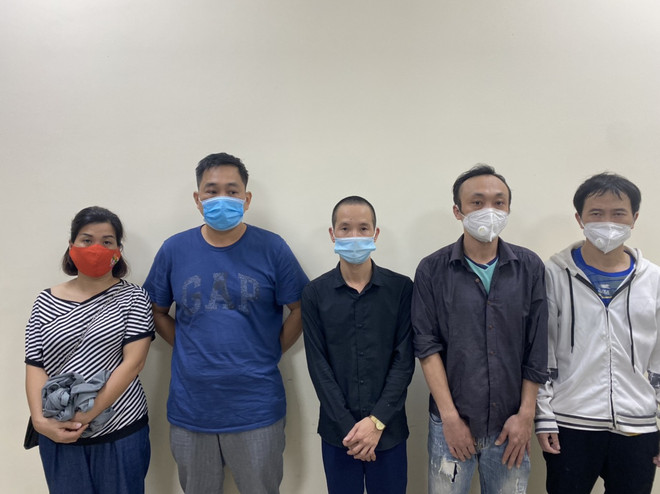 Hà Nội: Khởi tố hình sự đối tượng làm giả giấy đi đường ảnh 1