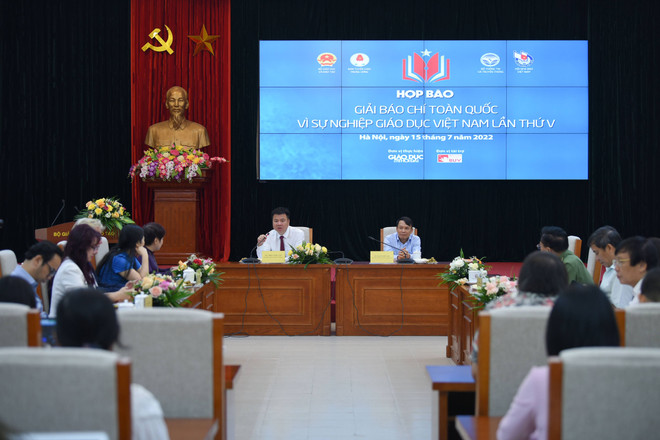 Ban tổ chức thông tin về giải báo chí Vì sự nghiệp Giáo dục Việt Nam năm 2022. (Ảnh: BTC) Giải báo chí Vì sự nghiệp Giáo dục Việt Nam nhận hồ sơ đến hết tháng 9 ảnh 1