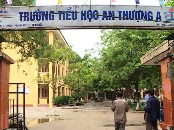 Vụ thầy giáo bị tố lạm dụng học sinh lớp 3: Một học sinh xin nghỉ học ảnh 1