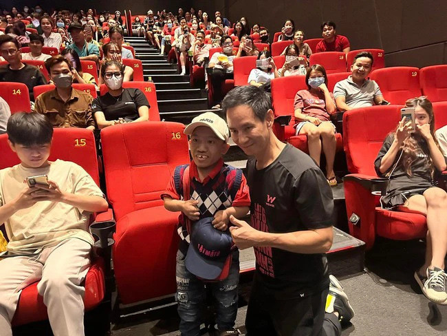 'Lật mặt 6' đạt trăm tỷ nhanh nhất chuỗi: Thành công nhờ sự tử tế? ảnh 2