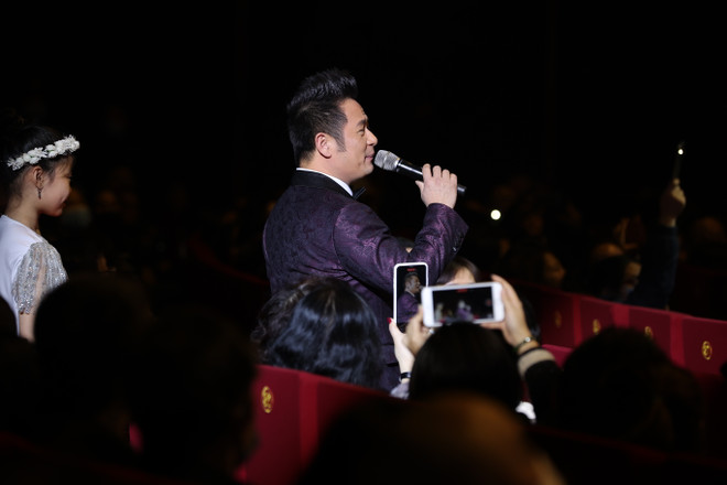 Các nghệ sỹ nổi tiếng hát để cổ vũ tinh thần Việt Nam chống đại dịch ảnh 1