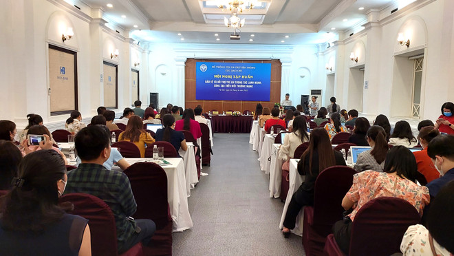 Bảo vệ trẻ em trên mạng: Gia đình, nhà trường cùng tạo 'vaccine số' ảnh 1