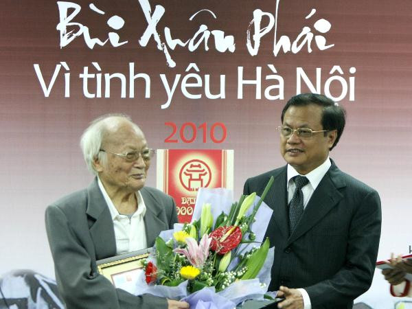 Cây đại thụ văn chương Tô Hoài đã về với… “Cát bụi chân ai” ảnh 1