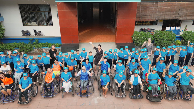 Đại sứ bốn nước chúc Tết, gửi thông điệp cổ vũ người khuyết tật ảnh 1