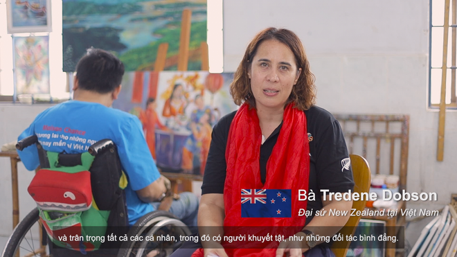 Đại sứ bốn nước chúc Tết, gửi thông điệp cổ vũ người khuyết tật ảnh 2