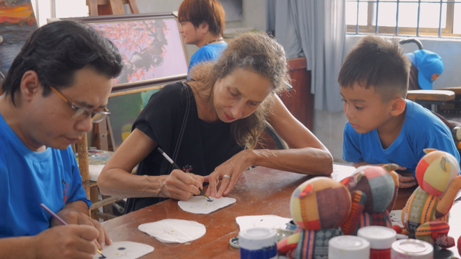 Đại sứ bốn nước chúc Tết, gửi thông điệp cổ vũ người khuyết tật ảnh 3