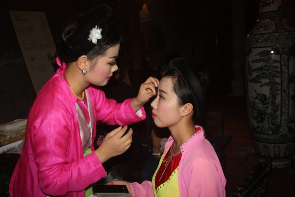 “Gala Chèo 48h”: Khán giả thích thú xã trưởng, mẹ Đốp 9X ảnh 4