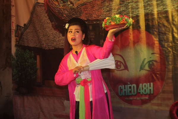 “Gala Chèo 48h”: Khán giả thích thú xã trưởng, mẹ Đốp 9X ảnh 6