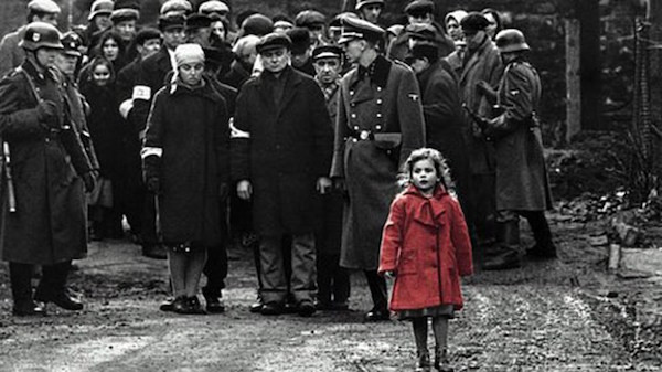 Một cảnh trong phim “Danh sách của Schindler." Bản dịch tiếng Việt ‘Danh sách của Schindler’ ra mắt độc giả ảnh 1