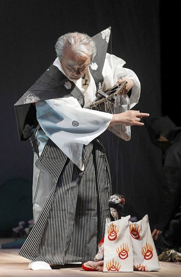 Trình diễn miễn phí loại hình sân khấu cổ xưa nhất của Nhật Bản ảnh 2