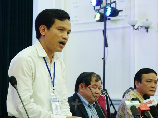 Đề thi bị lọt ra ngoài có thể do thí sinh dùng thiết bị chụp hình? ảnh 1