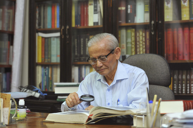 Những câu chuyện chưa kể về giáo sư Phan Huy Lê ảnh 2