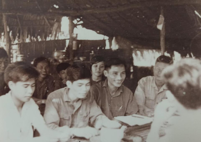 Bài 2: Lớp học thời chiến và phong trào giáo dục ''cơm chấm cơm'' ảnh 4