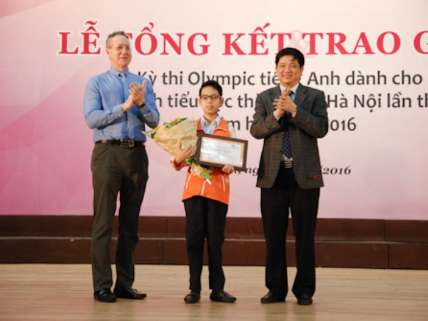 Học sinh trường Tiểu học Nghĩa Tân về nhất cuộc thi Olympic Tiếng Anh ảnh 1