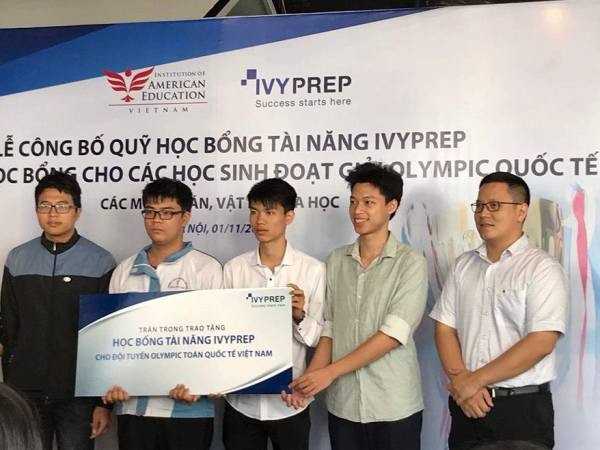 Học bổng tiếng Anh 5 tỷ đồng mỗi năm dành cho học sinh xuất sắc ảnh 1