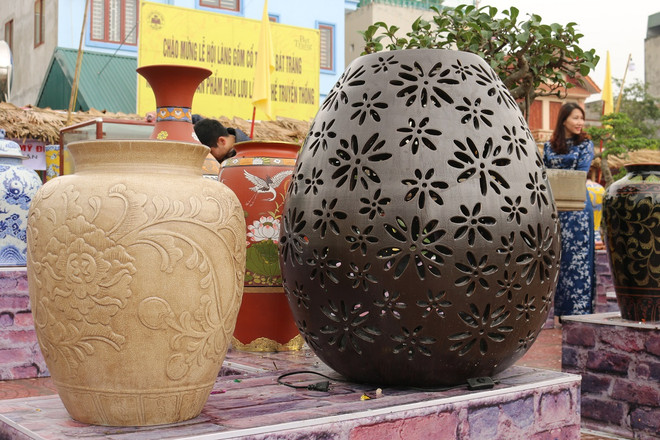 Ngắm nhìn viên gạch cổ Bát Tràng có niên đại 1.000 năm tuổi ảnh 4