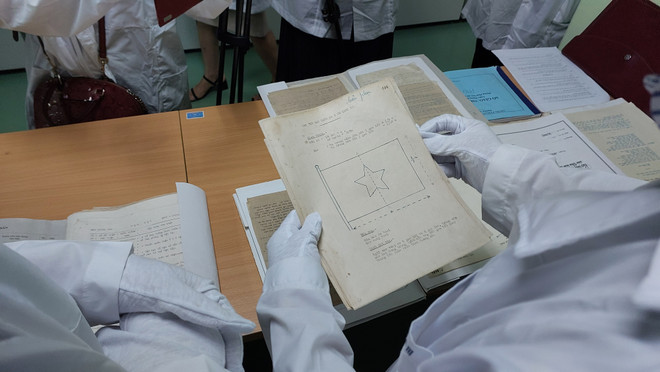 Mở kho Bảo vật Quốc gia để đánh thức giá trị của tư liệu lưu trữ ảnh 2