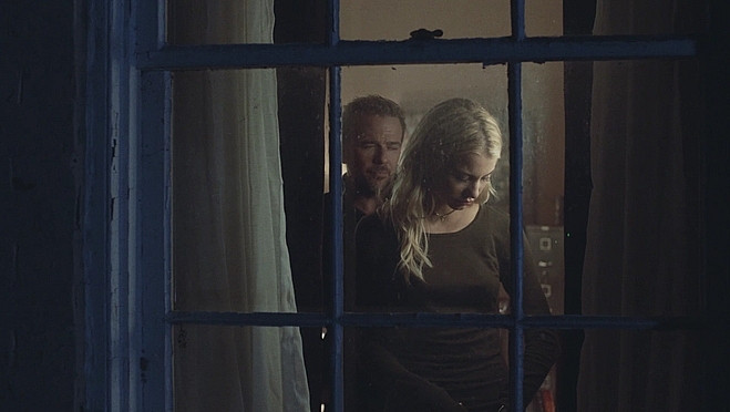 Bẫy trăng máu: Cuối tuần ra rạp xem phim người sói, hồi hộp từng giây ảnh 1