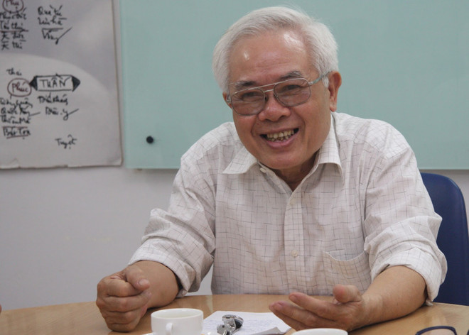 Ông nội Vũ Tú Nam từng là ‘kho truyện khổng lồ' của siêu mẫu Hà Anh ảnh 3