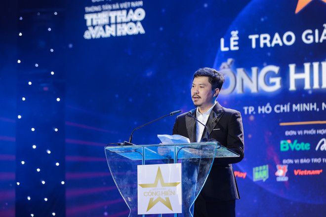 Giải Cống hiến: Tùng Dương phá kỷ lục, Hoàng Thùy Linh lập hattrick ảnh 4