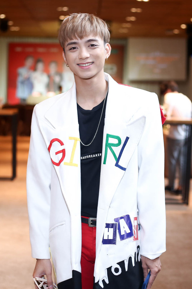 Ngắm vẻ trẻ trung của “bộ tứ quyền lực” trong Giọng hát Việt nhí 2017 ảnh 4